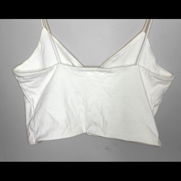 white garage crop top - Picture 2 of 3